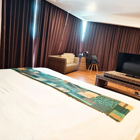 Grand Nexus Suites 591 #Freenetflix Shah Alam Room photo
