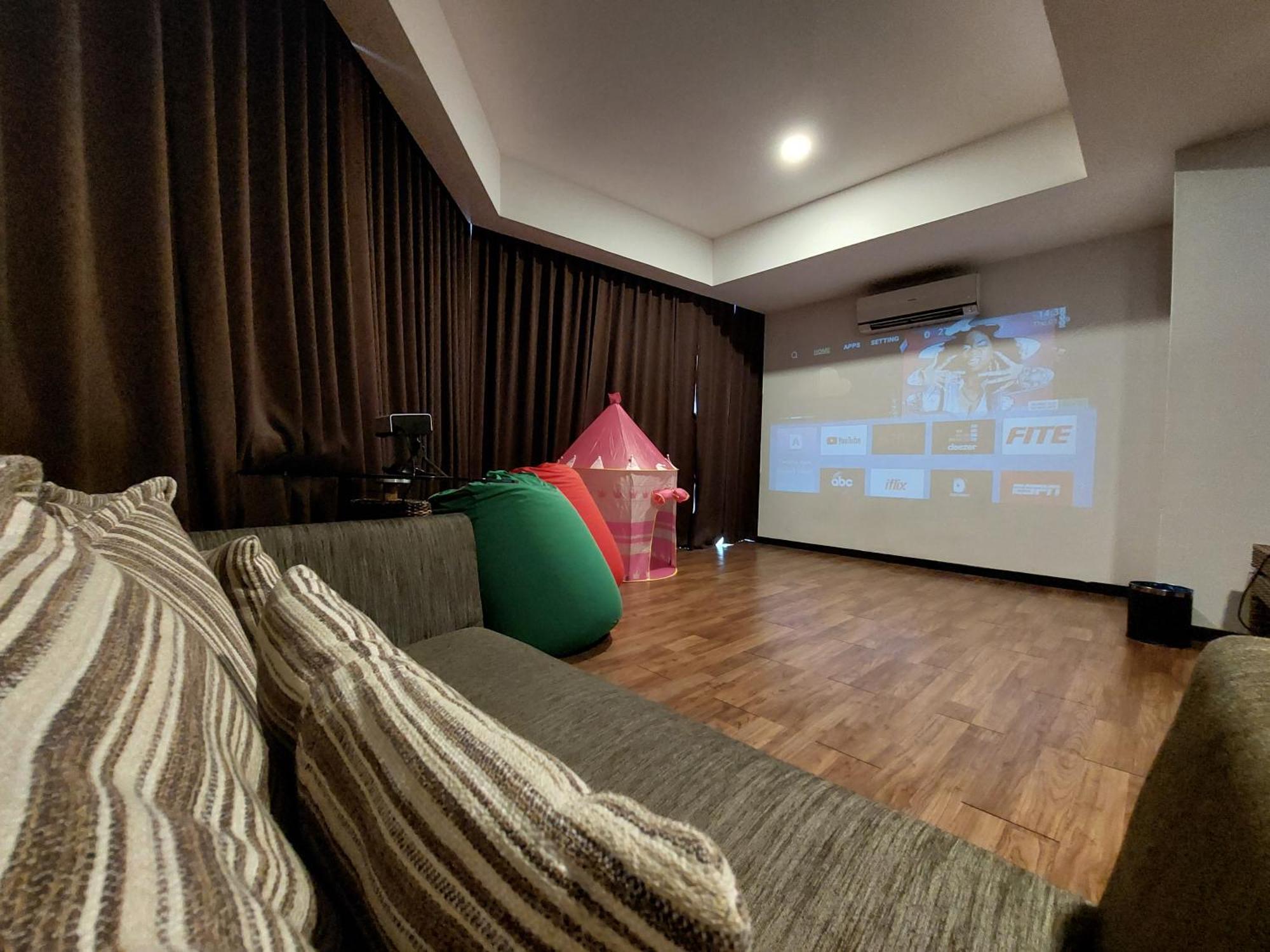 Grand Nexus 591 #freenetflix Apartment